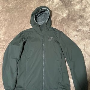 Arcteryx Atom LT - Medium